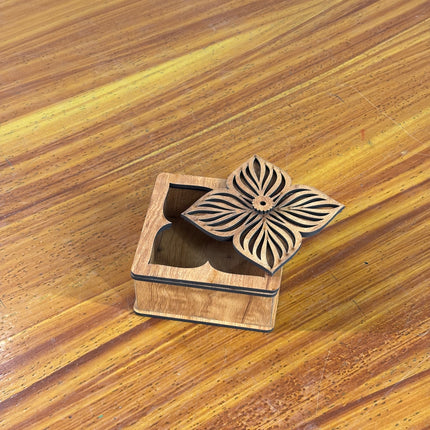 WOODEN BOX (10 pieces)