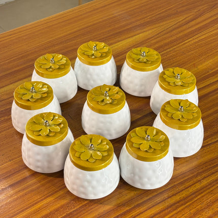 WHITE CONE JAR (10 pieces)
