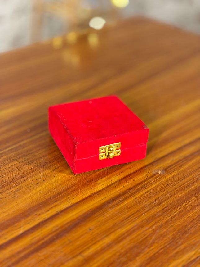 RED VELVET BOX (10 pieces)