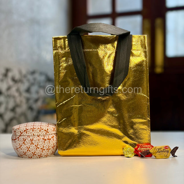 Printed Tin + Pvc Bag with Chocolates