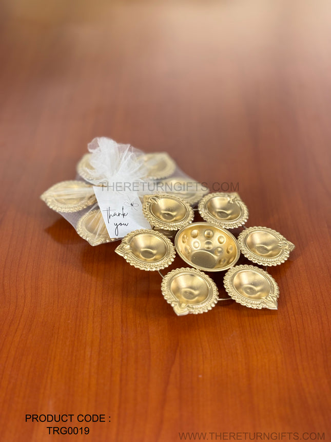 Urli | TRG0019 | Traditional Brass Metal Urli Decorative for Floating Flowers & Candles Under ₹200 | South Indian Pooja, Diwali & Housewarming Home Decor Return Gift