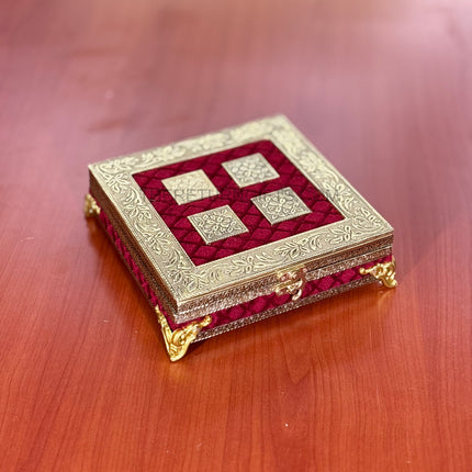 Red Velvet Square Decorative Box | TRG0003 | Velvet Square Gift Box Hampers Under ₹400 | Elegant Wedding, Engagement & Housewarming Return Gift