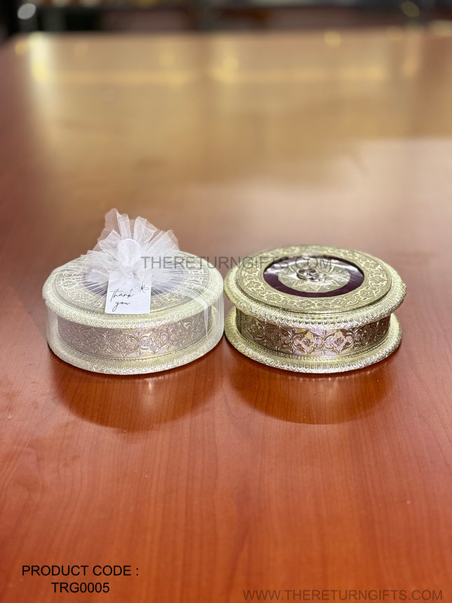 Maroon Antique Round Jewellery Box | TRG0005 | Antique Finish Maroon Velvet Round Under ₹400 | Elegant Gift Box for Wedding & Festive Return Gifts